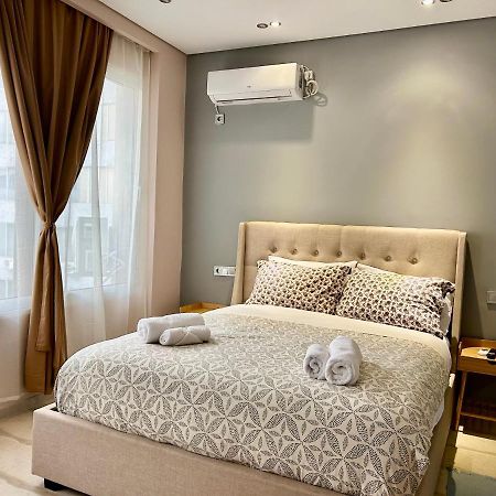 Port Twins Suites No1 Piraeus Exterior photo